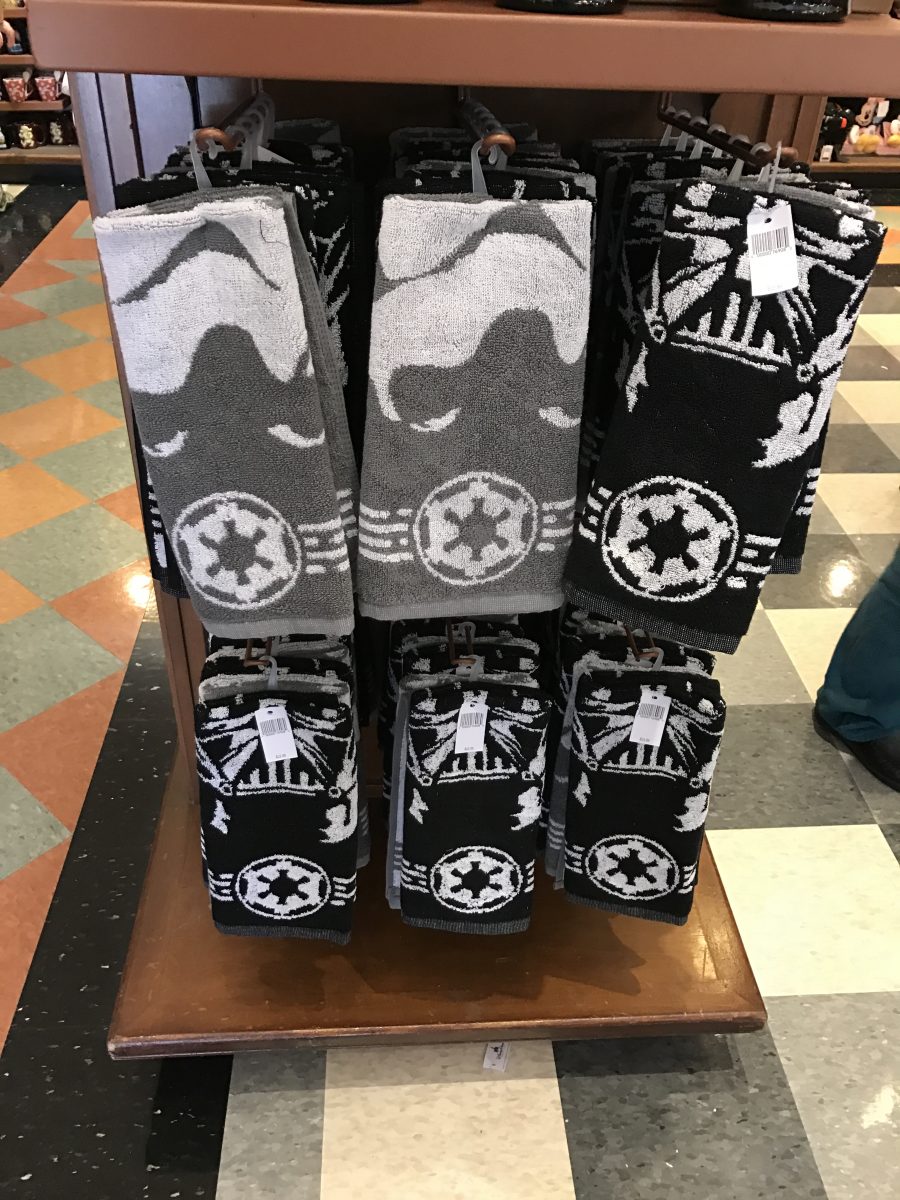 PHOTO REPORT: Hollywood Studios 1/26/17 (Star Wars & Toy Story Land, Goodbye Kermit & Darkroom, ETC.)