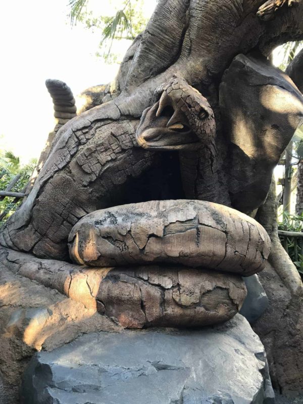 PHOTO REPORT: Disney's Animal Kingdom 2/1/17 (AVATAR, Rivers of Light, Lots of Animals, New Merchandise, Etc.)