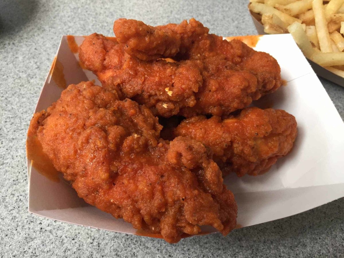 Tomorrowland Terrace at the Magic Kingdom Returning for Mobile Order-Only Test