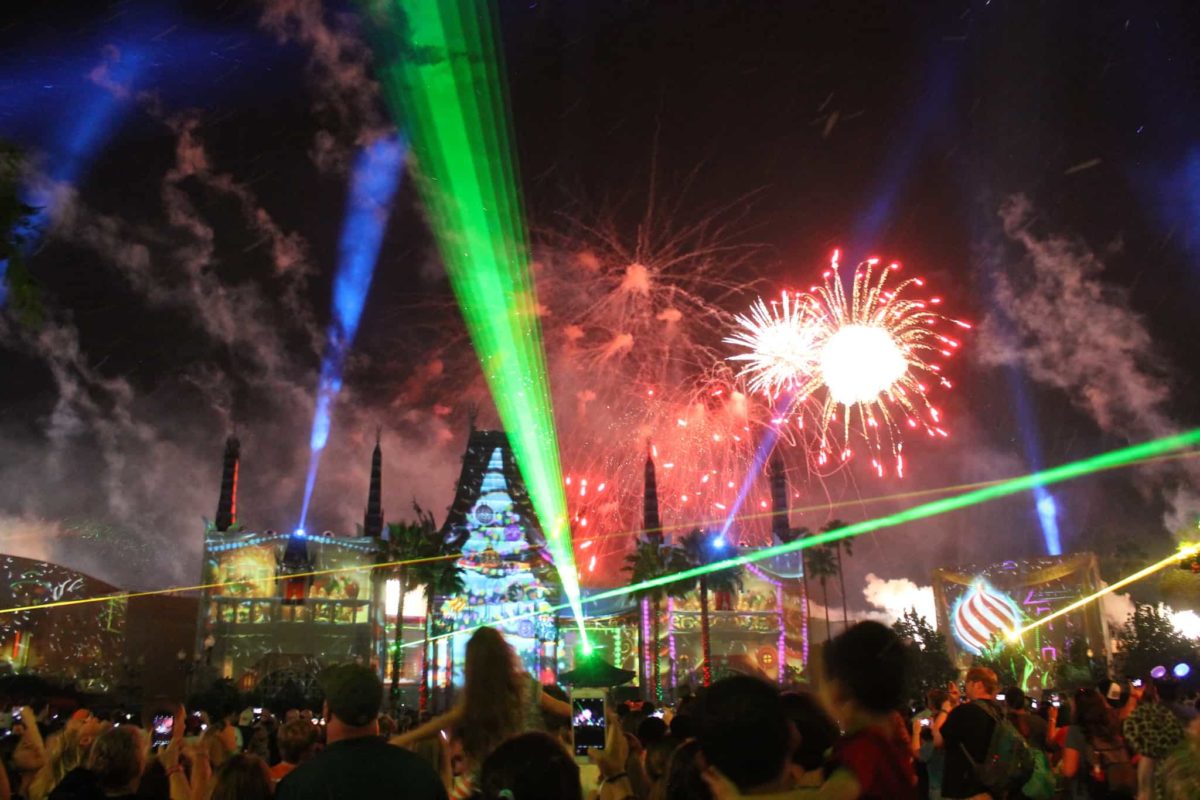 VIDEO: Jingle Bell, Jingle BAM Returns to Disney's Hollywood Studios with Enhanced Pyro for 2017