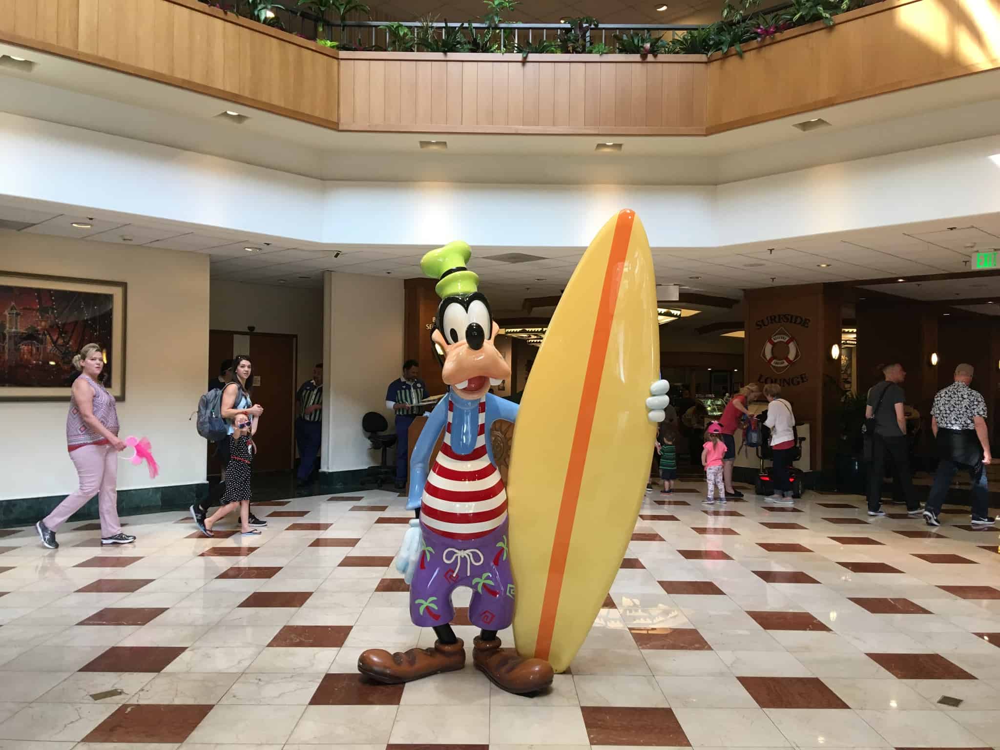 The statue of Goofy found in the lobby of Disney’s Paradise Pier Hotel at the Disneyland Resort