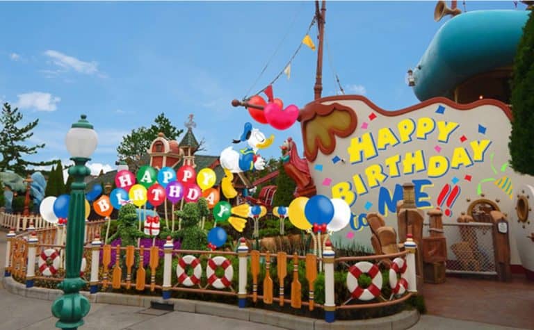 Donald's Happy Birthday to Me! Tokyo Disney Resort concept art of decorations at Donald's Boat in Toontown.
