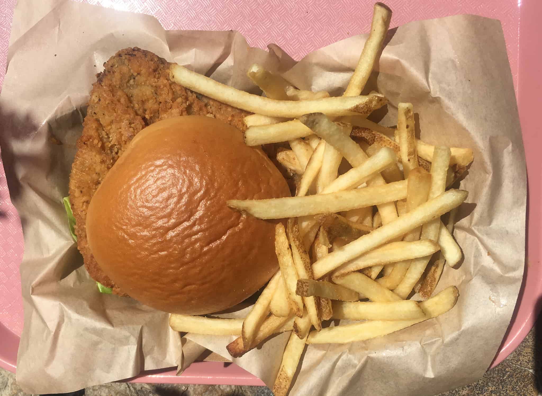disney dining, stage door chicken fries steak, stage door cafe