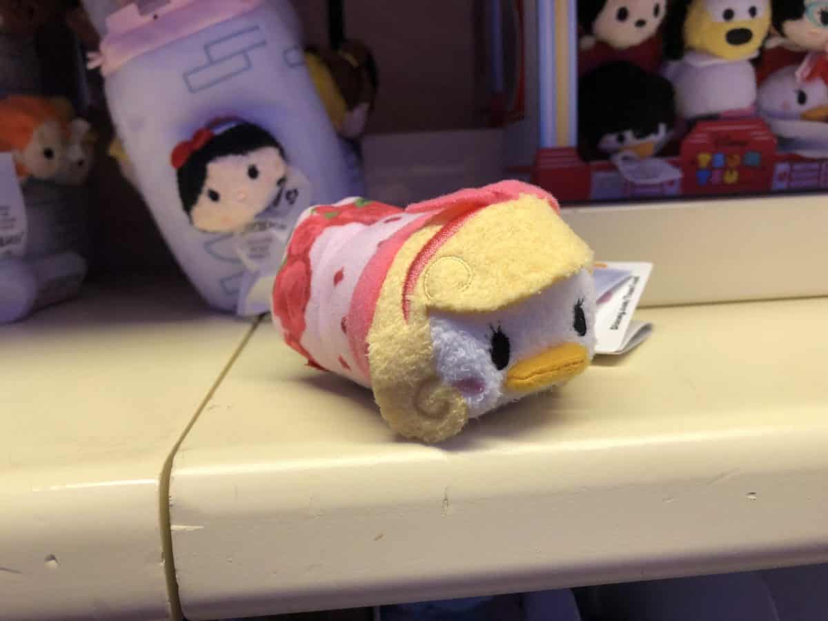 Daisy Duck in the Retro Chic Tsum Tsum plush line, sold at Disneyland as of May 4, 2018