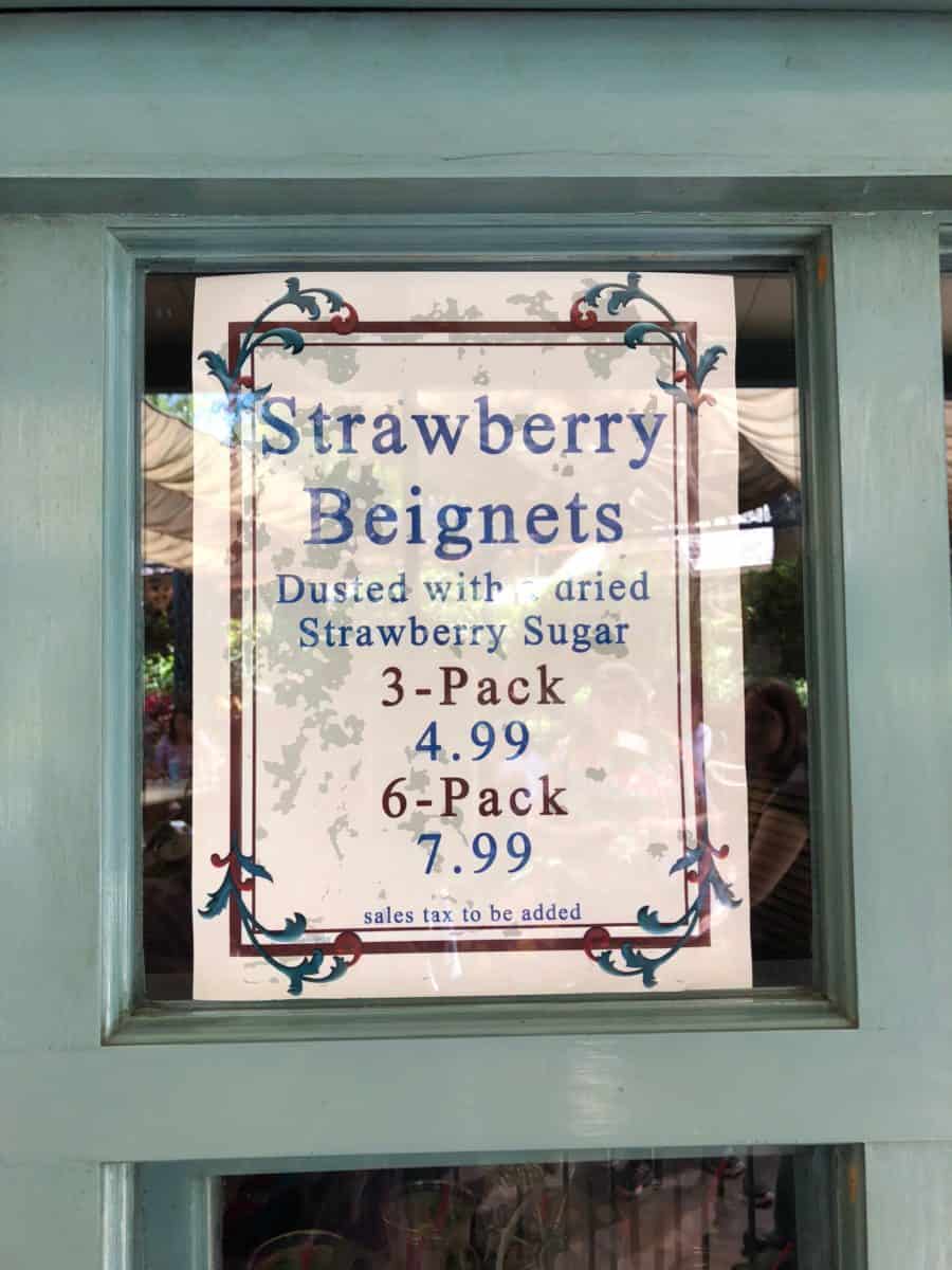 Strawberry beignets are temporarily available at The Mint Julep Bar in Disneyland (photo taken May 16, 2018)