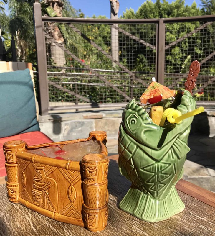 Trader Sams Piranha Pool Mug and Uh-Oa Mug