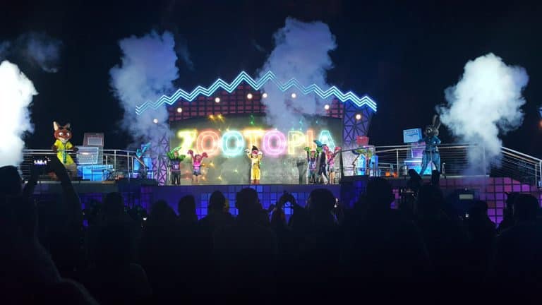 Max Live! at FanDaze, Walt Disney Studios at Disneyland Paris 2018