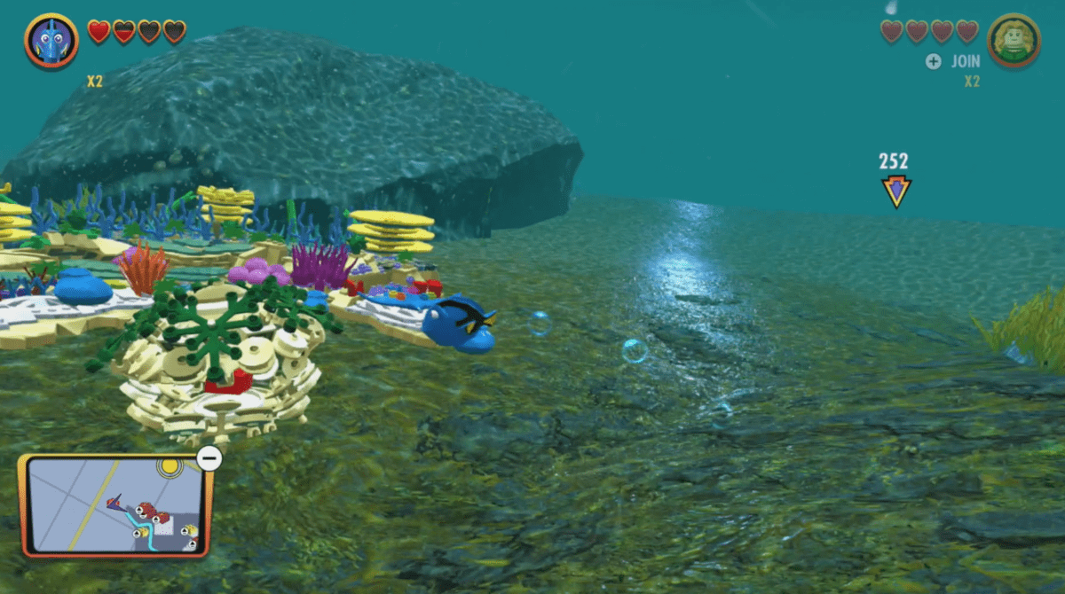 Playing as Dory from Finding Dory in LEGO The Incredibles. 