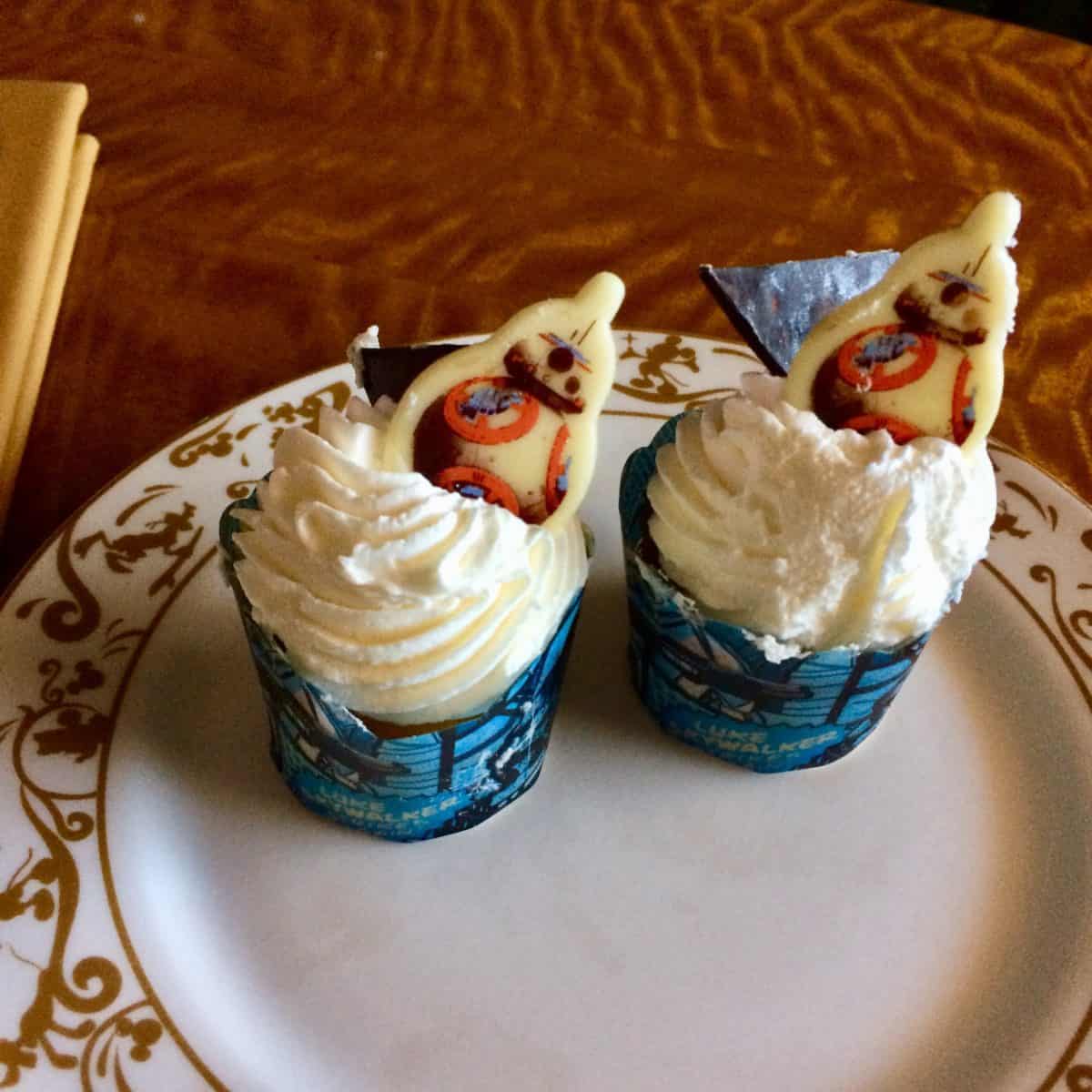 star wars, cupcakes, disney cruise line, bb-8