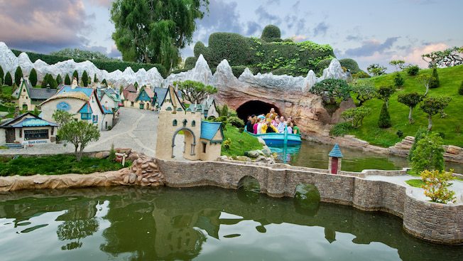 storybook land boat