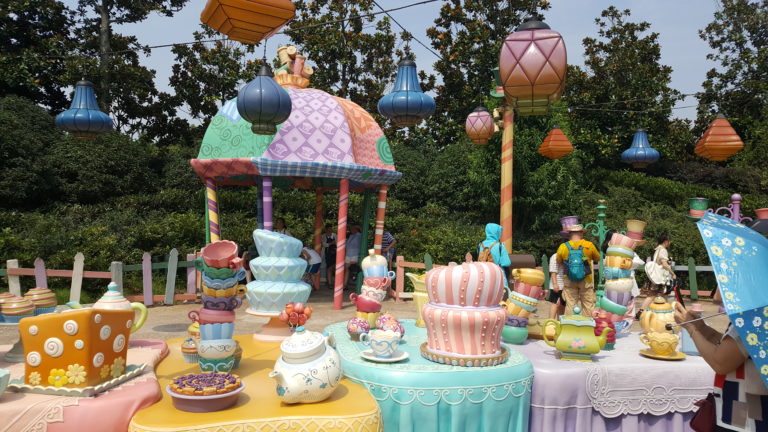 Alice's Curious Labyrinth at Shanghai Disneyland 2018
