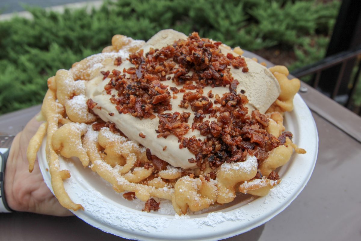 Epcot Food and Wine 2018 Funnel Cake