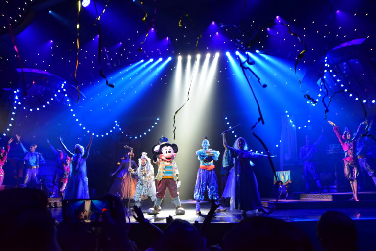 Finale, Mickey and the Magician