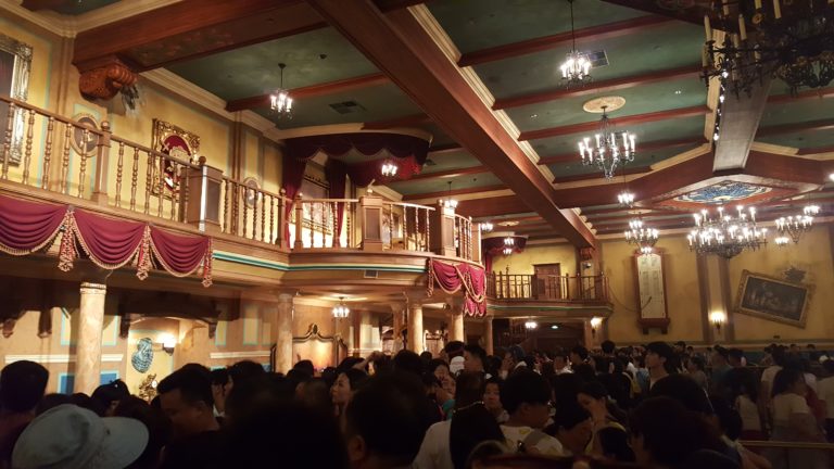 El Teatro Fandango in Treasure Cove at Shanghai Disneyland
