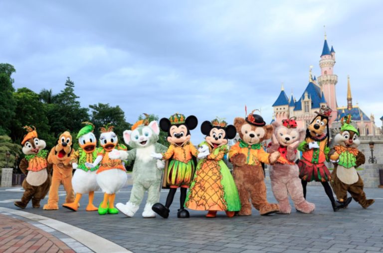 Hong Kong Disneyland Disney Halloween Time 2018