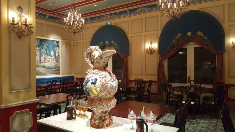 Royal Banquet Hall (Shanghai Disneyland)