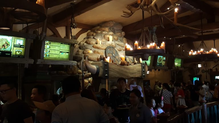 Tangled Tree Tavern Shanghai Disneyland