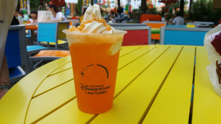 Toy Box Caf&eacute; Toy Story Land Shanghai