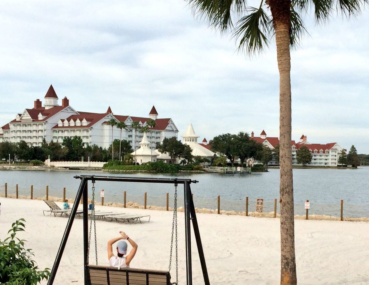 Polynesian Grand Floridian Walking Path