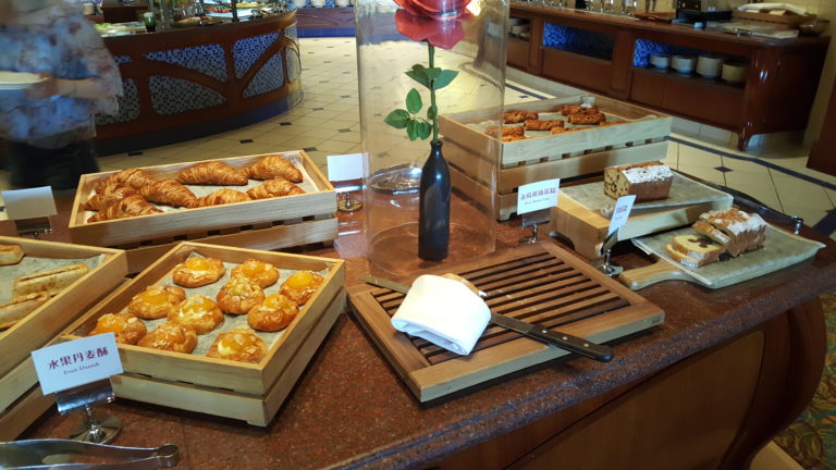 Lumiere's Kitchen in the Shanghai Disneyland Hotel