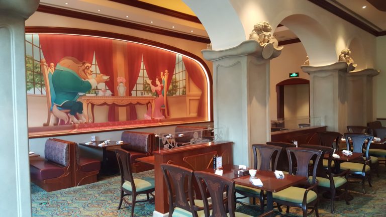 Lumiere's Kitchen in the Shanghai Disneyland Hotel