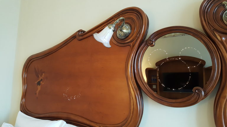 Shanghai Disneyland Hotel room
