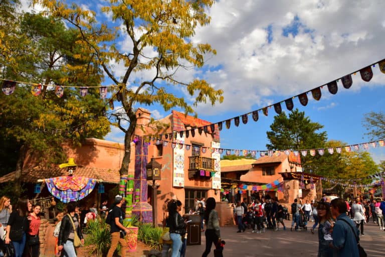 fall colors frontierland