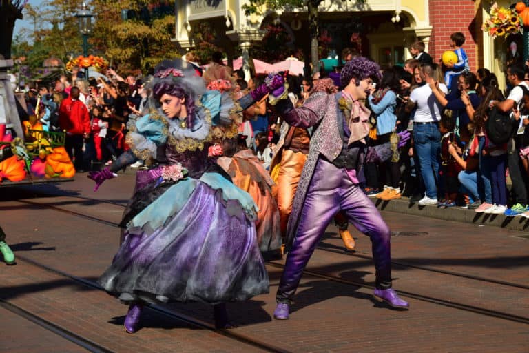 mickey's halloween cavalcade