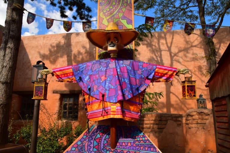 halloween frontierland disneyland paris