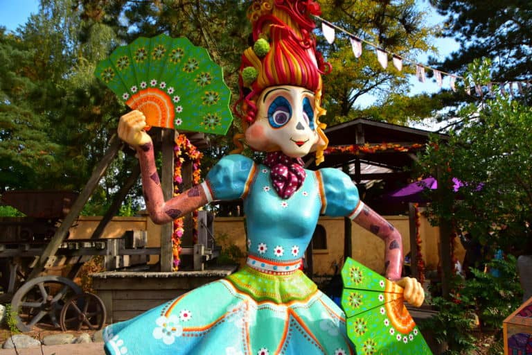 halloween frontierland disneyland paris