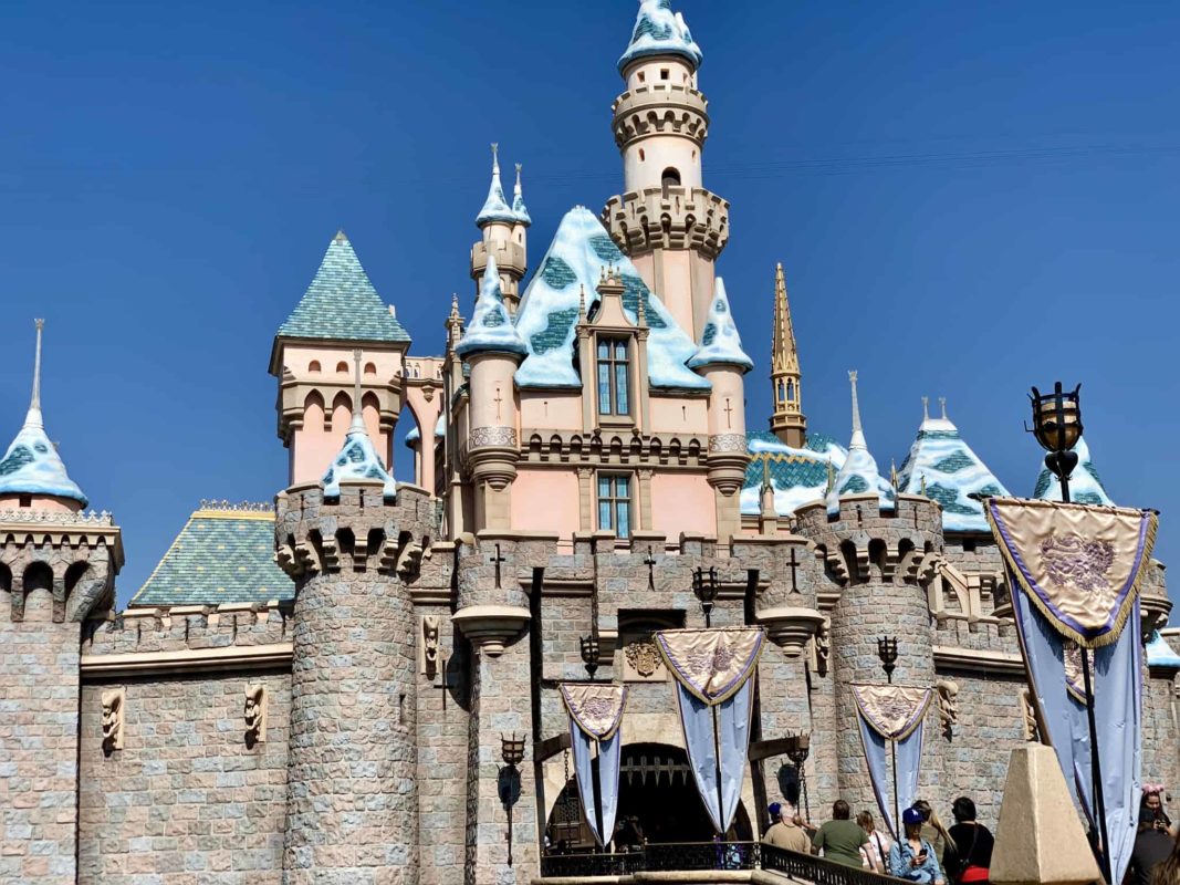 Disneyland Sleeping Beauty Castle Holidays Winter Snow
