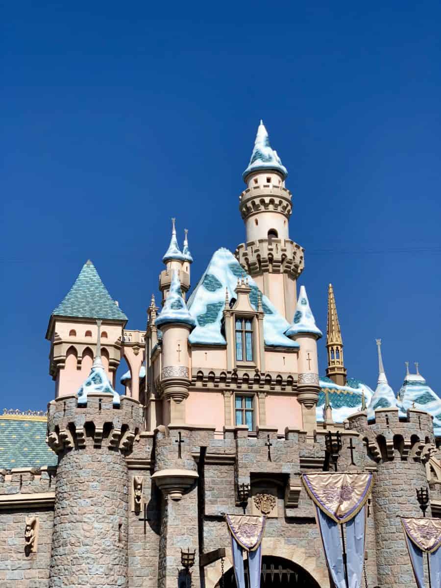 Disneyland Sleeping Beauty Castle Holidays Winter Snow