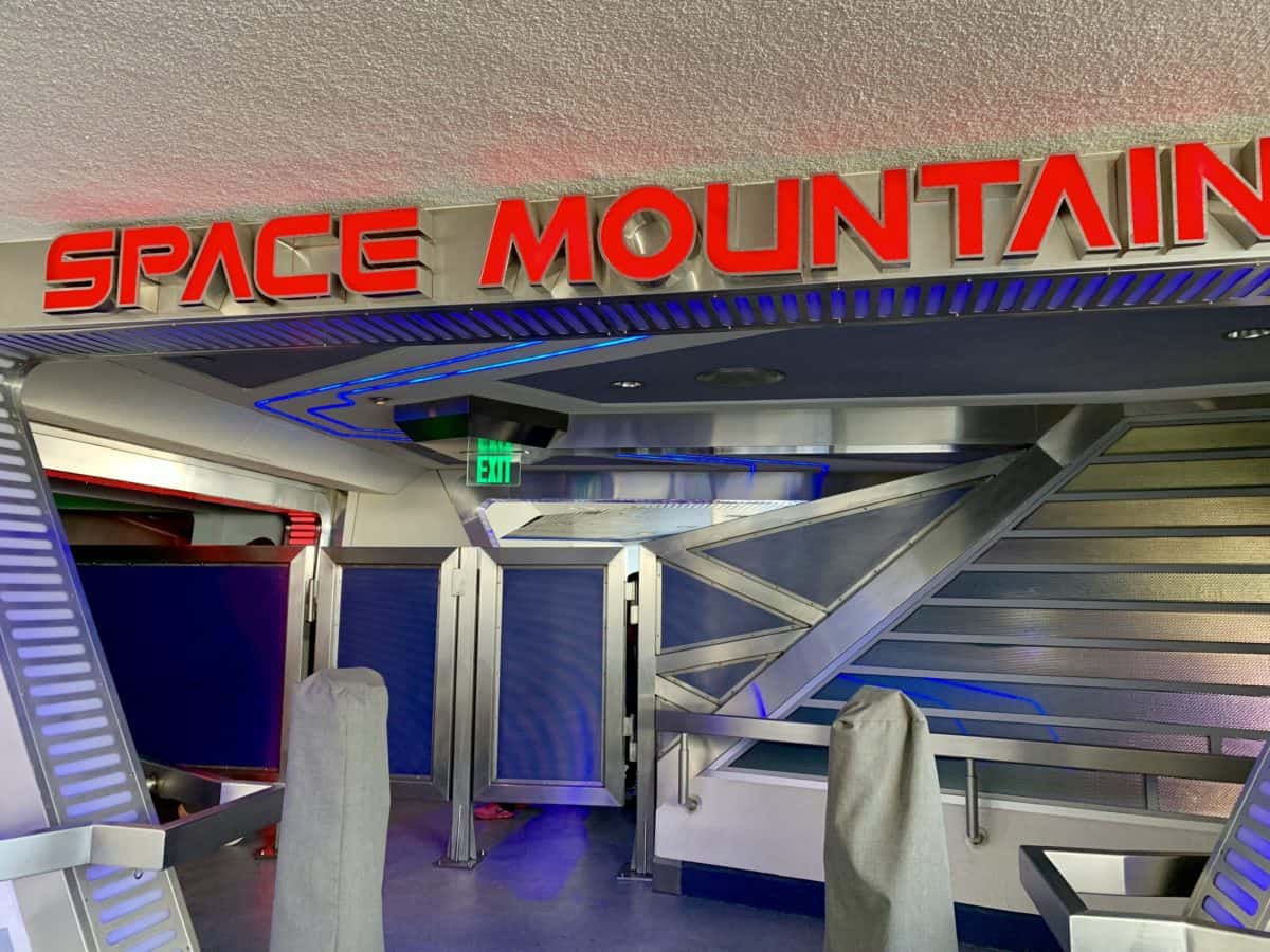 Disneyland Space Mountain Entrance Queue Fast Pass and Standby Wall Partition 