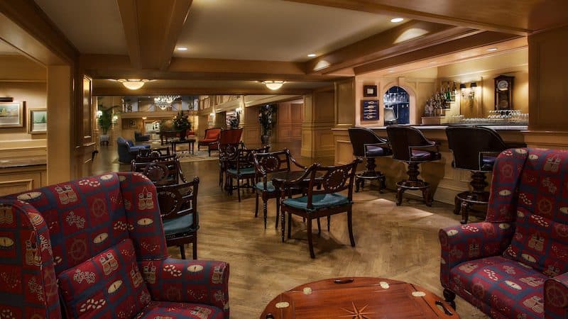 Ale & Compass Lounge