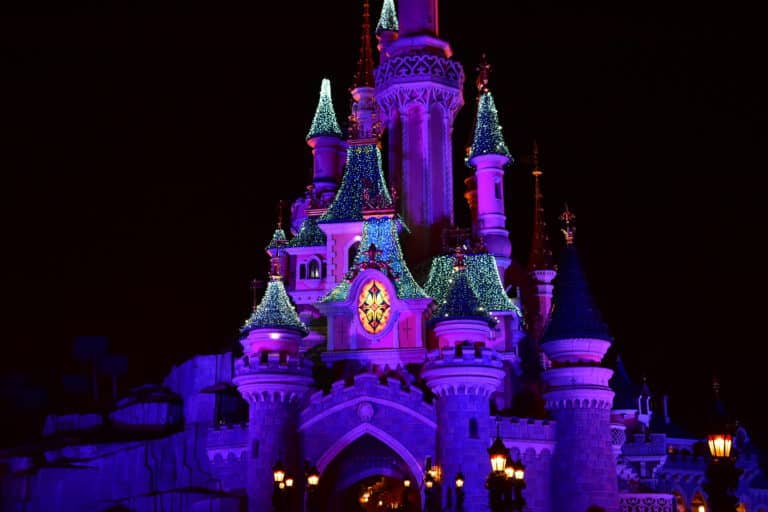 disneyland paris christmas decorations