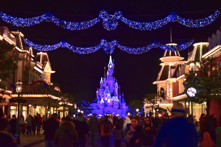 disneyland paris christmas decorations