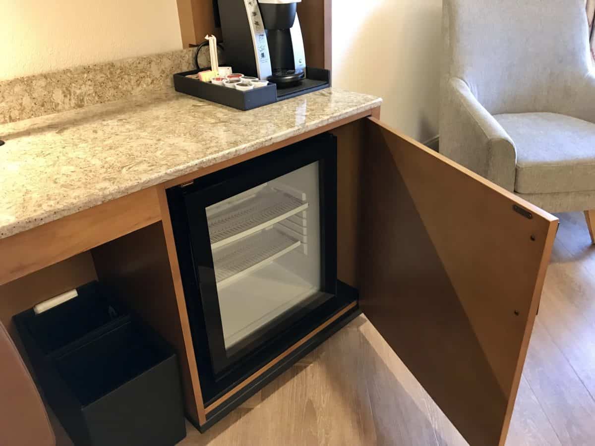 coronado springs king jr suite