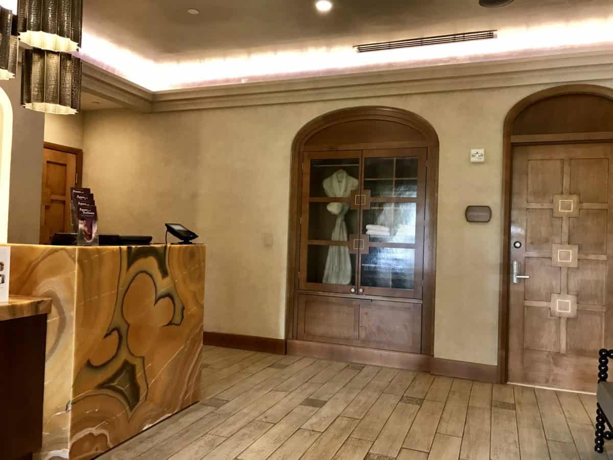 la vida health spa check in