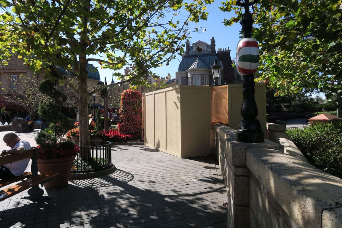 right of france blocked off