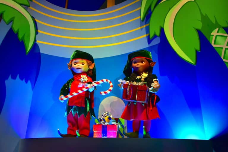 it's a small world holiday disneyland paris