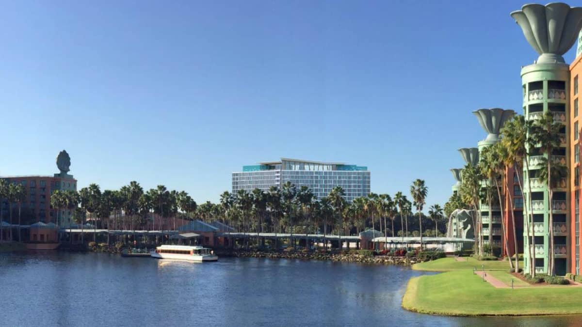 new swan and dolphin tower