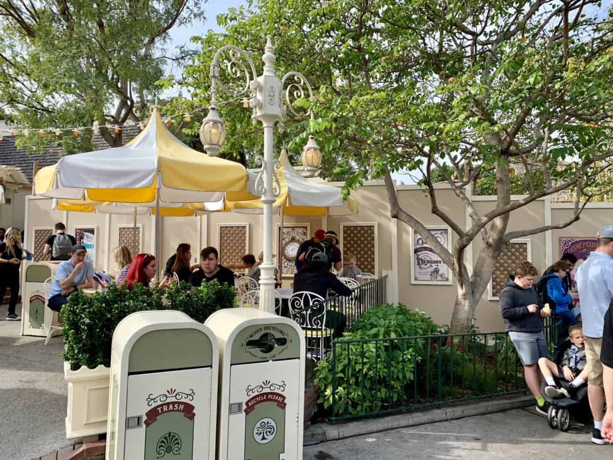 Disneyland Jolly Holiday Bakery Enchanted Tiki Room Construction