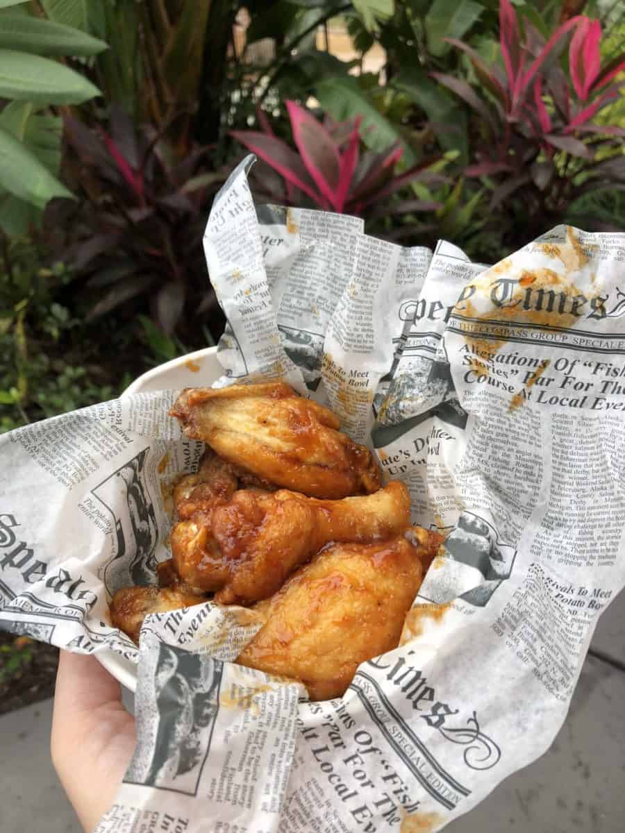 Disney&rsquo;s Polynesian resort chicken wings captain cook