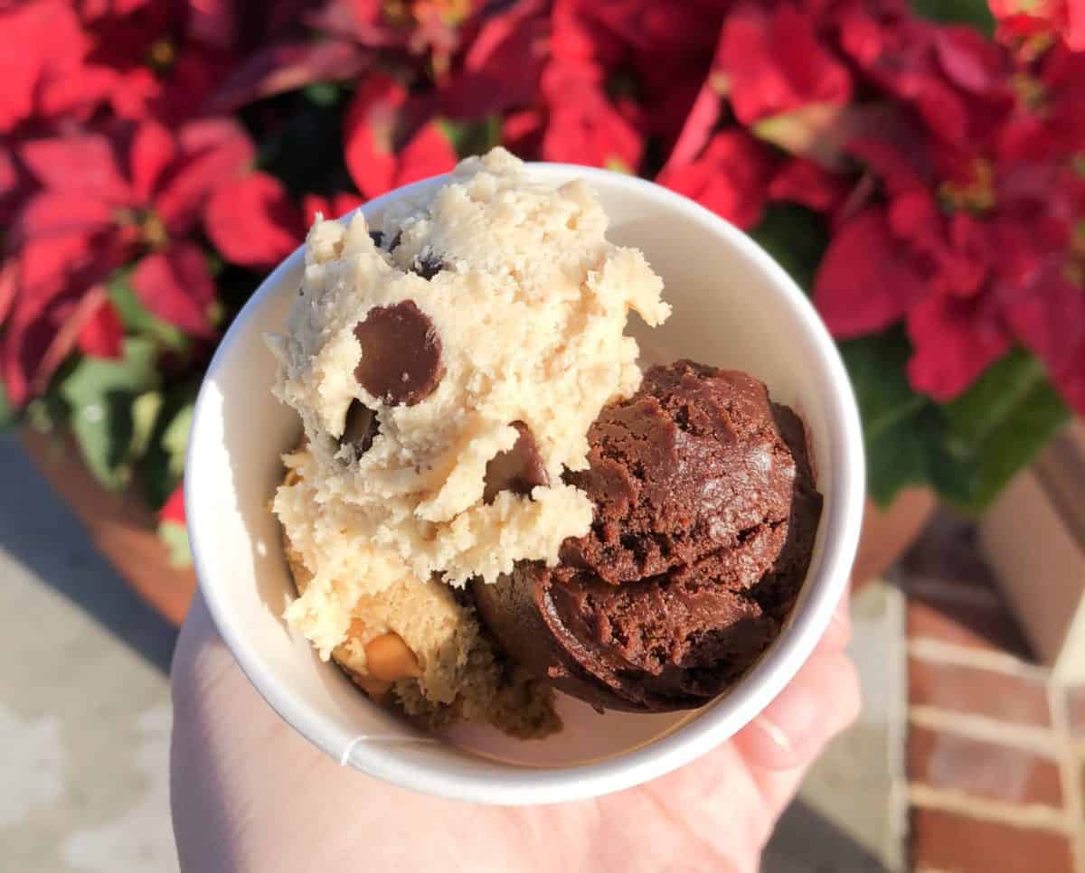 Disney Springs aristocrepes cookie dough flight