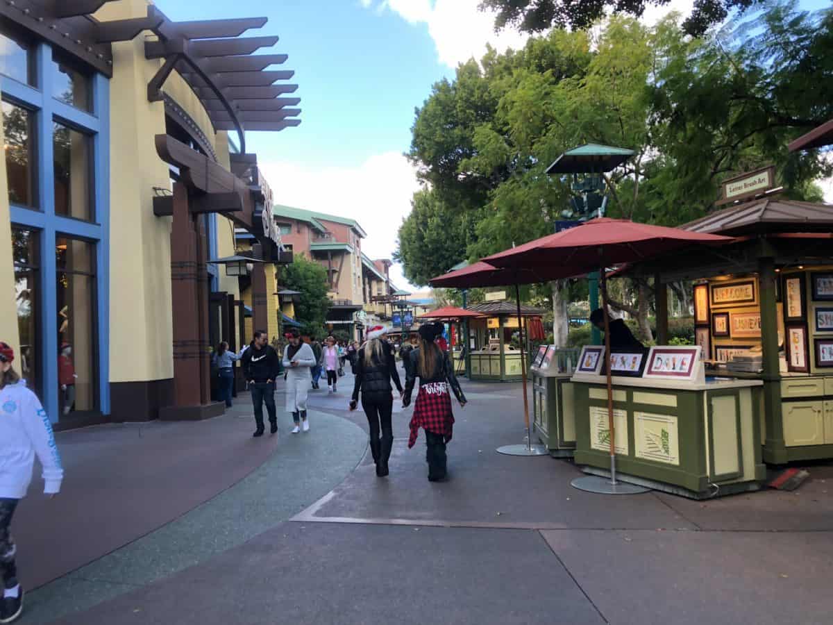 disneyland christmas day 2018 downtown disney