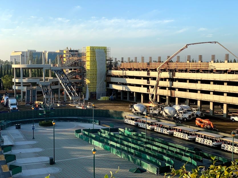 disneyland resort mickey and friends parking structure construction