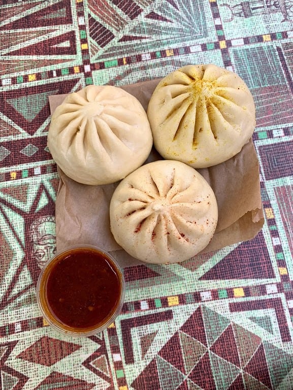 disneyland resort tropical hideaway food review trio of bao dipping sauce