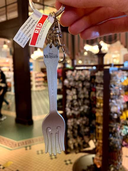 disneyland resort new key chains from main street emporium 