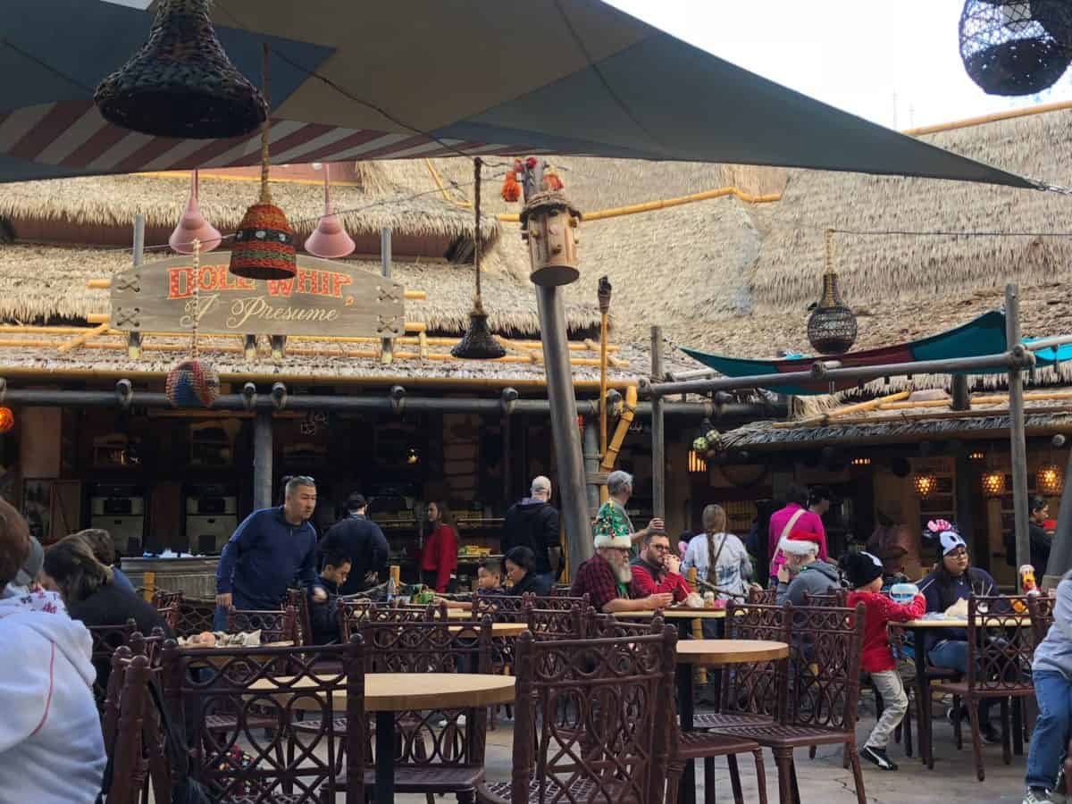 disneyland christmas day 2018 tropical hideaway