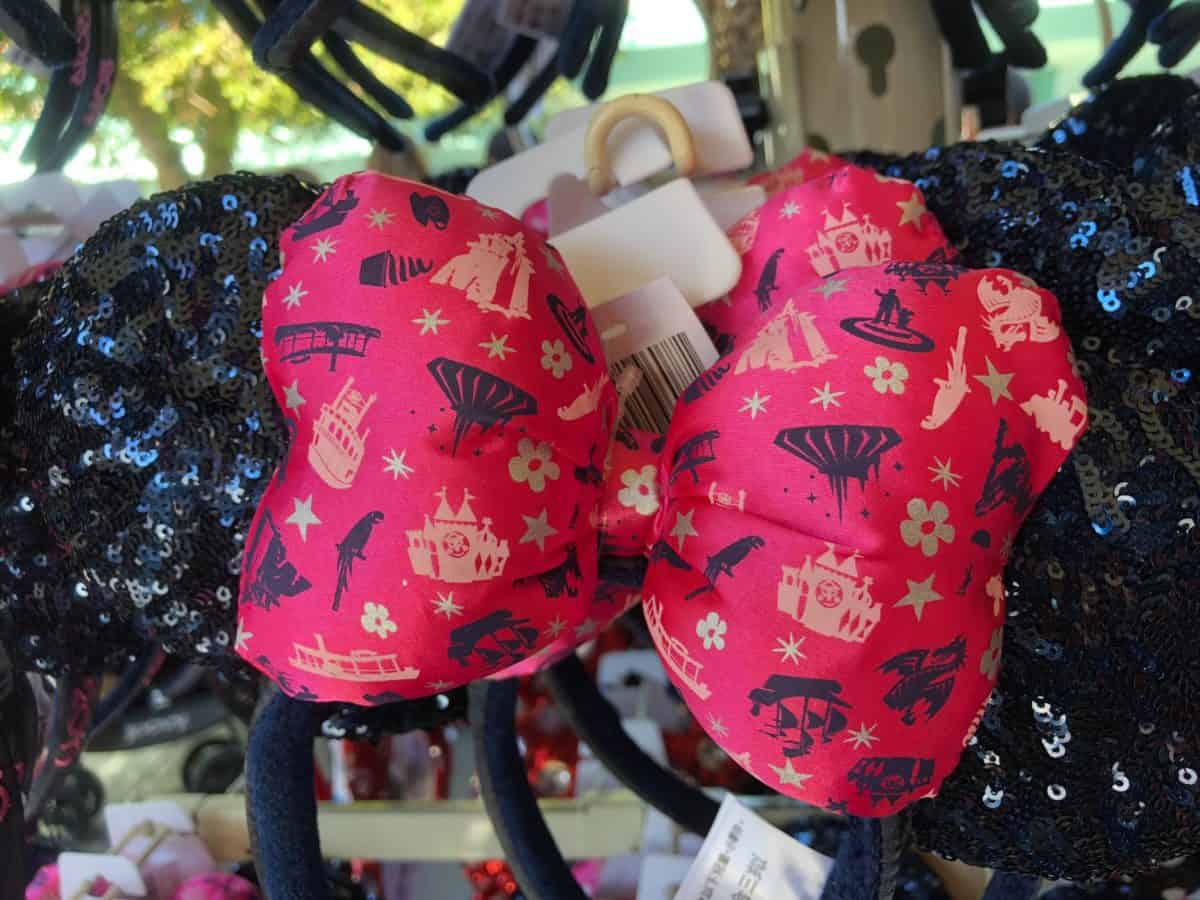 dl attractions Minnie ears